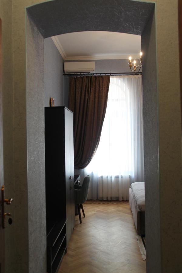Hotel 1883 Baku Ngoại thất bức ảnh