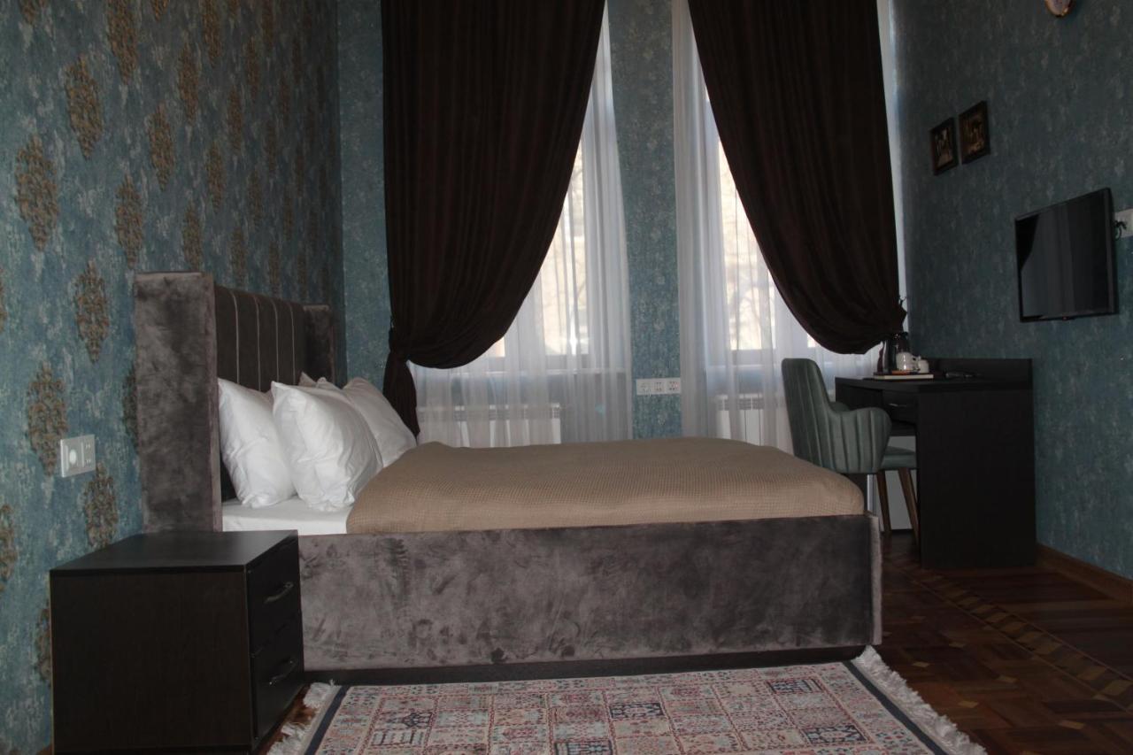 Hotel 1883 Baku Ngoại thất bức ảnh