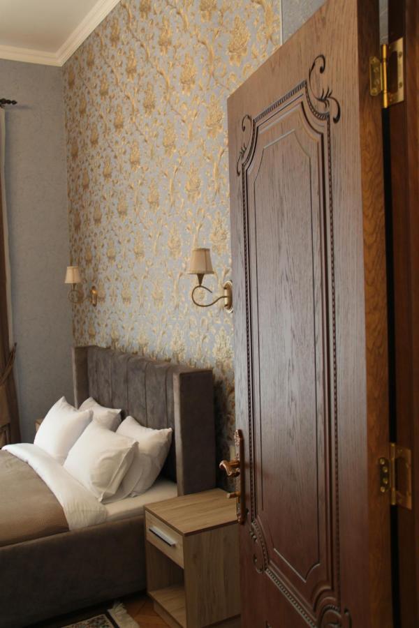 Hotel 1883 Baku Ngoại thất bức ảnh